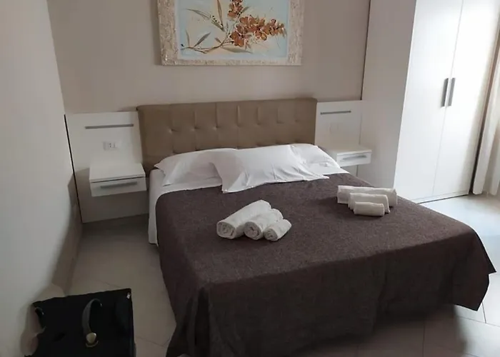 Atena Nocleg ze śniadaniem 3*